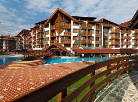 Private Apartament in Belvedere Holiday Club Bansko, hotel u gradu Bansko