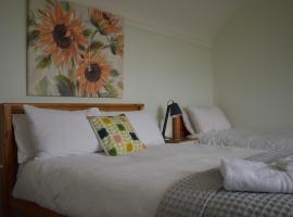Fourwinds B&B, hotel with parking in March