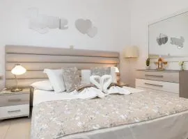 Panos Luxury Studios
