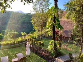 Eco Hut by Valley and 7 Waterfalls