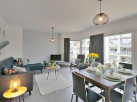 Delightful family apartment at only 50 meters from the beach / Panne A Côte, Ferienwohnung in De Panne