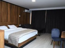 Aventus Hotel