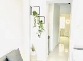 White studio (Preveza Marina)