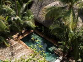 Frutas y Verduras, hotell sihtkohas Puerto Escondido