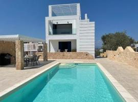 Souvala /Aegina. Excellent location Luxury villa., hotel with parking in Vathí