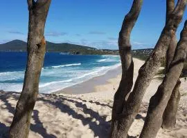 CHILL-OUT BEACH HOUSE - One Mile Beach