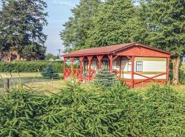 Nice stacaravan In Retowo 4 With Kitchenette, campsite in Gardna Wielka