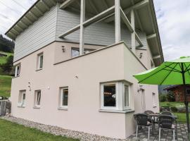 Nice Apartment In Dalaas With Wifi And 1 Bedrooms, hotel en Dalaas