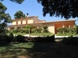 Agriturismo La Ronca: San Vincenzo'da bir otel