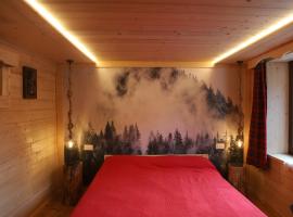 Dolomiti House, hotel v destinaci Cencenighe