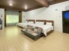 CN Homestay C3 Floor 3 at Nagoya Hill Mall, hotel v destinaci Nagoya