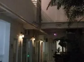 Innsite Room Rentals, hotel near Ninoy Aquino International Airport - MNL, Manila