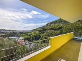 Lovely Home In Chiavari With Wifi