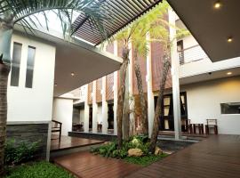 COZY Boutique Guest House、マランのホテル