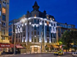 Hotel Venezia by Zeus International โรงแรมที่Bucharest City-Centreในบูคาเรสต์