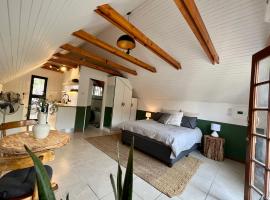 Cosy City Cottage, homestay in Gaborone
