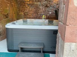 Villa avec jaccuzi، فندق في Noailhac