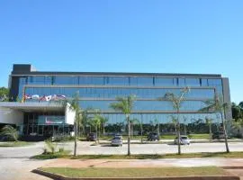 Hotel 5 estrellas en Itapua