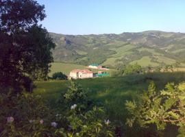 Agriturismo Prato degli Angeli, ubytování v soukromí v destinaci Sassoleone