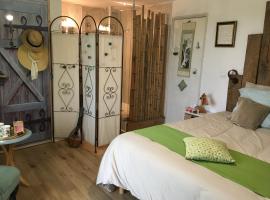 Maison Dougnac, hotel v destinaci Fleurance