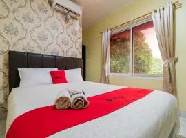 RedDoorz near Tomang 2