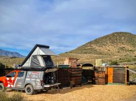 Botterboom - Private Karoo Campsite, luxury tent in Barrydale