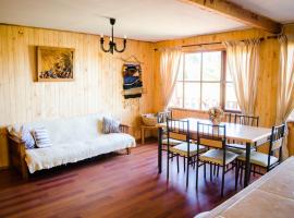 Casa Pehuen, Cabañas、ビジャリカのホテル