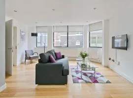 Red Lion Court by City2Stay