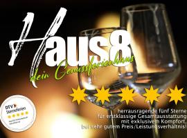 Haus8 – dein Genussferienhaus, sumarhús í Mettlach
