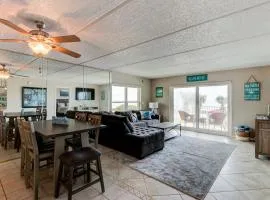 Oceanfront Sunrise 2 Bed 2 Bath Condo with Pool