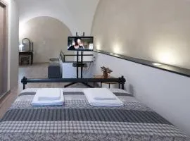 THOMAS LUXURY APARTMENT in the historical center of Ioannina