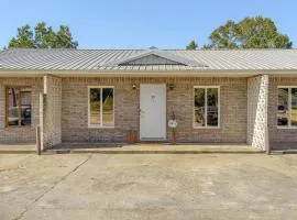 Unit 19 Green Acres Apartment