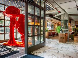 Radisson RED Madrid: Madrid'de bir otel