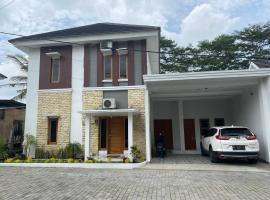 AW Lor House - Yogyakarta, rental liburan di Sleman