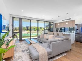 Maraboo Island Beachfront Villa, feriebolig i Fremantle