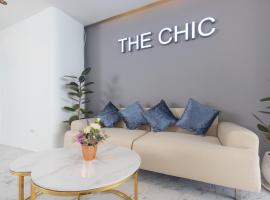 The Chic Patong, отель в Патонг-Бич
