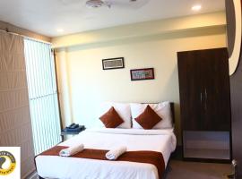 Twelfth 9ight, hotel near Netaji Subhash Chandra Bose International Airport - CCU, Nagarbazar