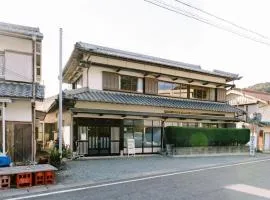 Lacomaゲストハウス