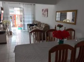 Casa para até 8 pessoas Garanhuns 3 quartos