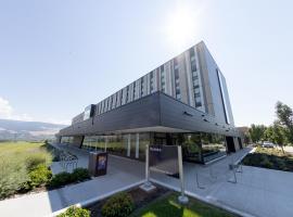 UBC Okanagan Campus, hotelli  lähellä lentokenttää Kelownan kansainvälinen lentoasema - YLW 