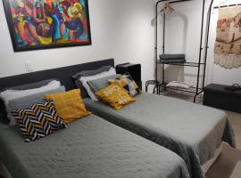 Blumenau - Zuhause 814 - ao lado da OKTOBERFEST, hotel em Blumenau