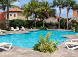 New! Cozy 1 Bedroom Condo- Gold Coast, Noord ARUBA