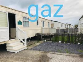 Gaz goldengates, beach rental in Kinmel Bay