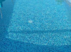 Corbett Bhavesh home Stay, B&B in Jhirna