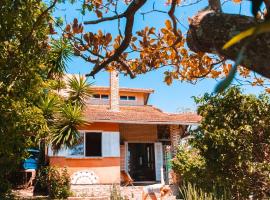 Paikea Hostel Praia do Rosa, nakvynės namai mieste Praia do Rosa