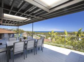 Elevated views over Burrill Lake, holiday rental in Burrill Lake