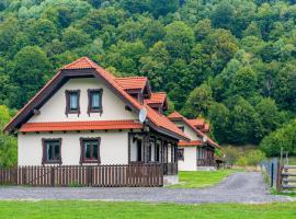 King’s Rock Guesthouse, guest house in Zărneşti