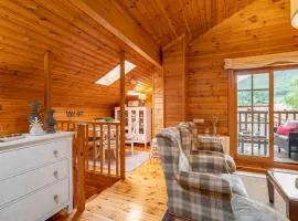 Espectacular apartamento de madera frente al río Ter - Camprodon