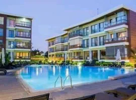 Accra Pearl in City
