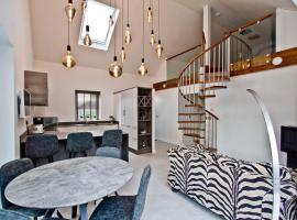 Contemporary 2 bedroom eco home with a twist, hotel perto de Middlesbrough Cathedral, Marton